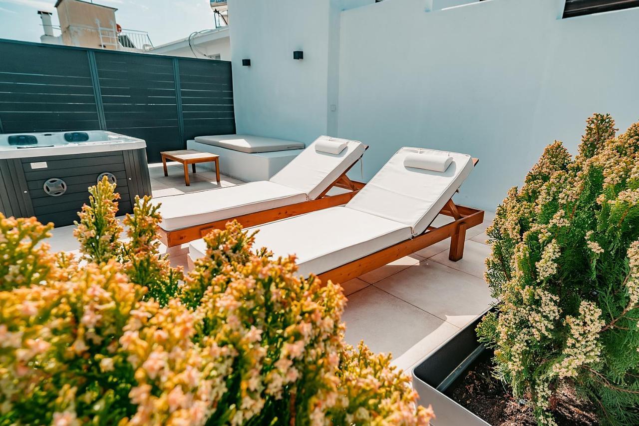Suites With Magical View & Jacuzzi Athènes Extérieur photo